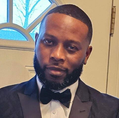 Maurice Holmes Strategic Advisor, Culinary & Workforce Development Culinary workforce expert advancing youth opportunity through Food to Life expansion.